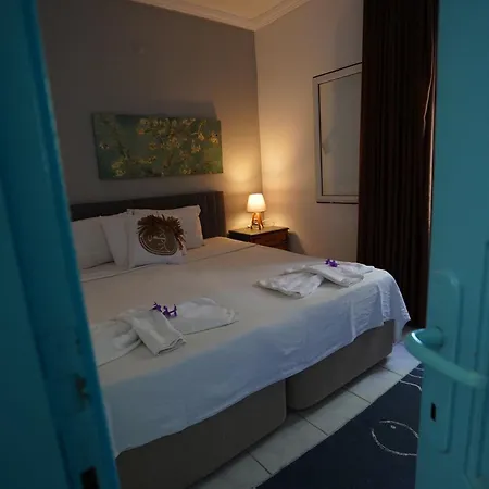 Lägenhetshotell Paradise 3*