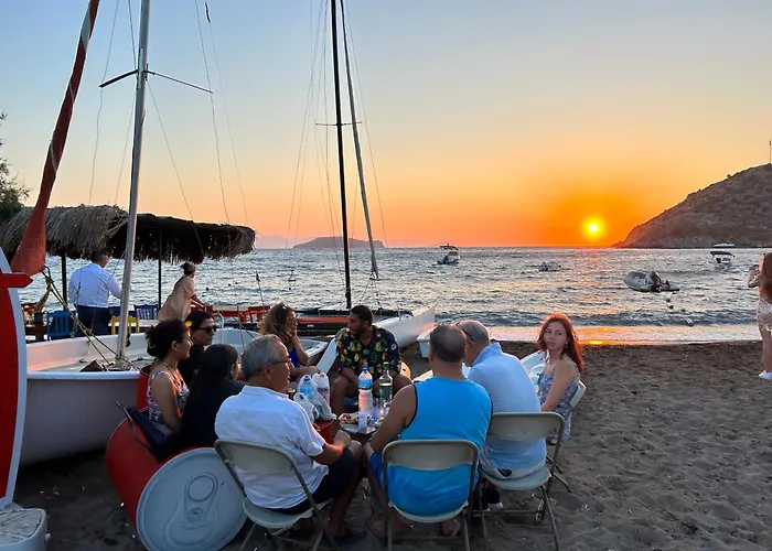 Ξενοδοχείο με διαμερίσματα Paradise 3*